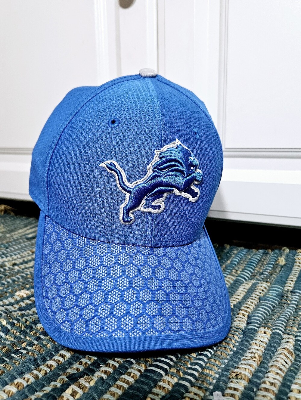NFL Detroit Lions Football Fitted 39Thirty For Players Fit Flex Hat